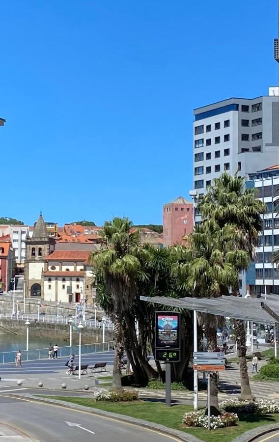 Alojamientos Muelle De Gijon Luaran gambar